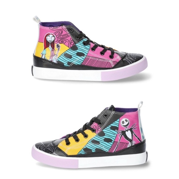 Women's SIZE 11 Disney Nightmare Before Christmas High Top Lace Up Sneaker NEW - Picture 1 of 10